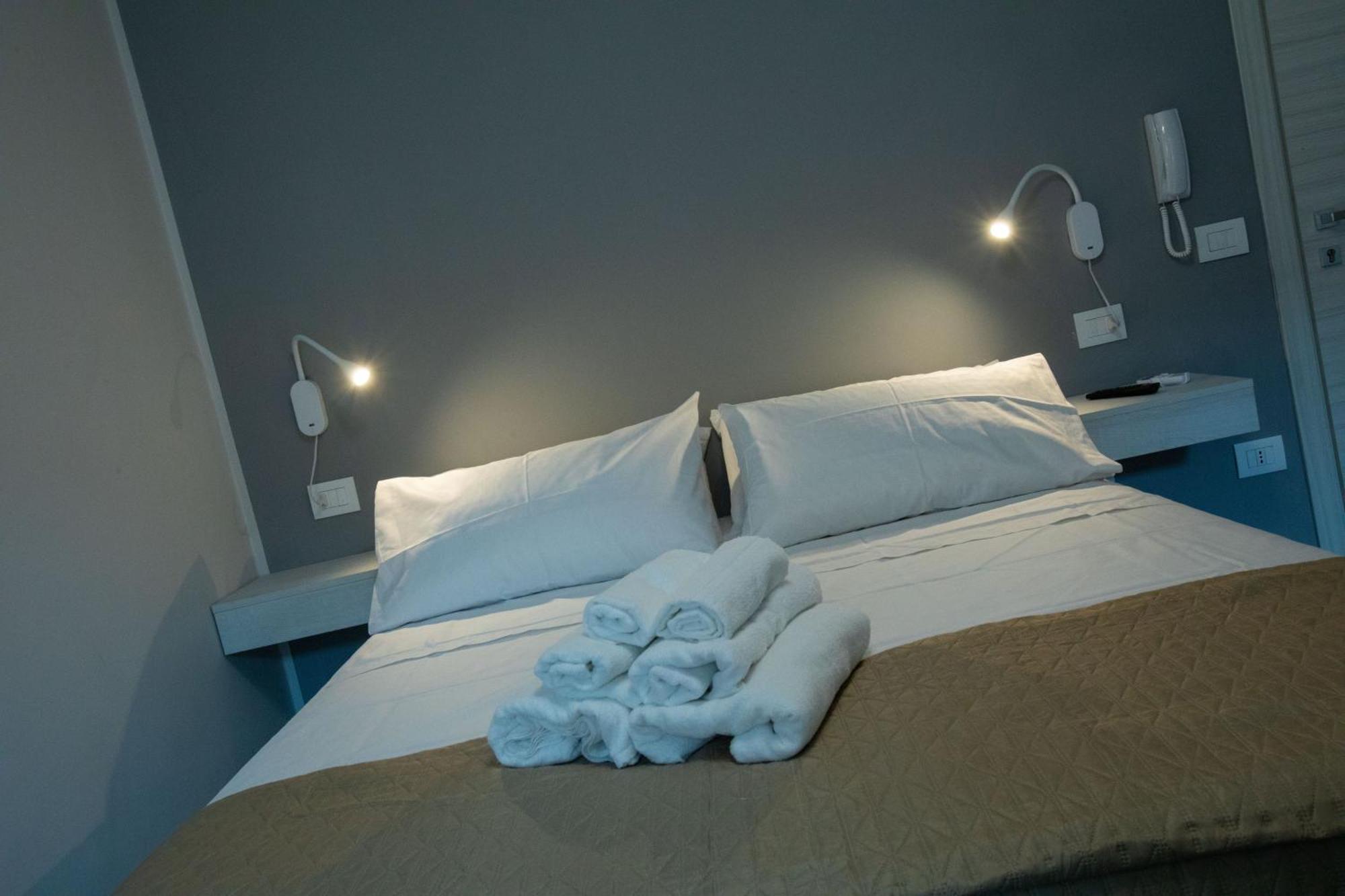 Al 54 Accommodation San Benedetto del Tronto Zewnętrze zdjęcie