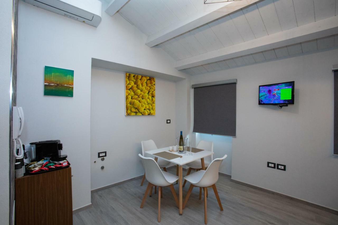 Al 54 Accommodation San Benedetto del Tronto Zewnętrze zdjęcie